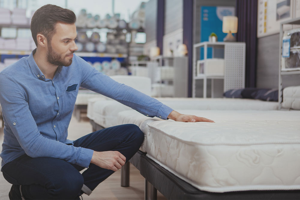 Top 5 Mattresses for Combination Sleepers