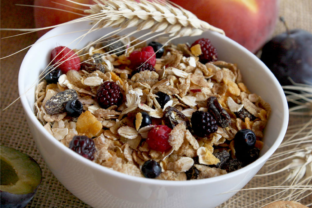 6 Snacks to Help Battle High Cholesterol